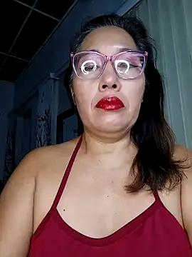 Snapshot of anniecoopeer chatting on February 7, 2025, 11:23 am anniecoopeer online show from February 7, 2025, 11:23 am