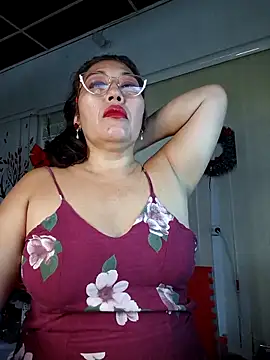 anniecoopeer online show from December 19, 2025, 11:28 am