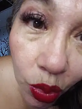 anniecoopeer online show from June 13, 2026, 10:51 pm
