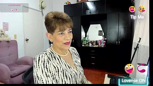 Angelina Stone 65 online show from November 19, 2025, 10:10 pm