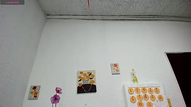 Angelina Stone 65 online show from April 28, 2026, 2:27 am