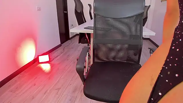 NairobiLee online show from December 20, 2025, 11:50 am