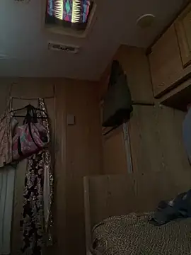 HoneyBdaQueen online show from January 3, 2025, 4:16 pm