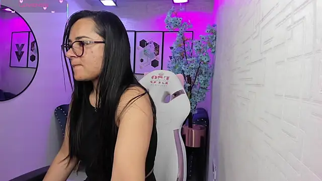 Tiara rr online show from February 8, 2026, 3:32 am