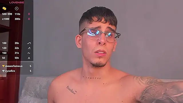 Snapshot of iamcamiloo_ chatting on December 28, 2024, 12:36 am iamcamiloo  online show from December 28, 2024, 12:36 am