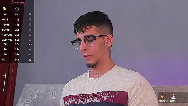 Snapshot of iamcamiloo_ chatting on December 30, 2024, 10:12 pm iamcamiloo  online show from December 30, 2024, 10:12 pm