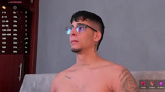 Snapshot of iamcamiloo_ chatting on January 16, 2025, 7:17 am iamcamiloo  online show from January 16, 2025, 7:17 am