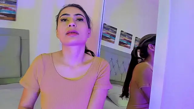 Snapshot of samanthasweeth chatting on January 2, 2025, 1:19 pm samanthasweeth online show from January 2, 2025, 1:19 pm