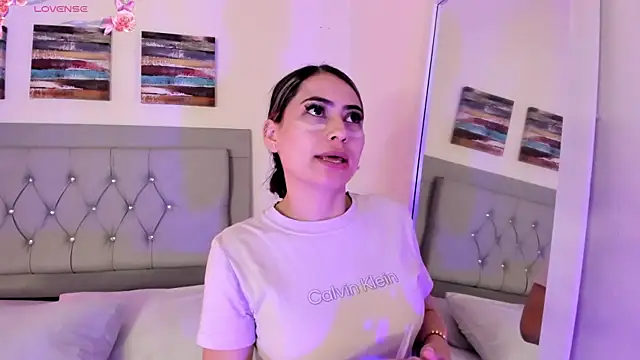 Snapshot of samanthasweeth chatting on January 14, 2025, 1:38 pm samanthasweeth online show from January 14, 2025, 1:38 pm