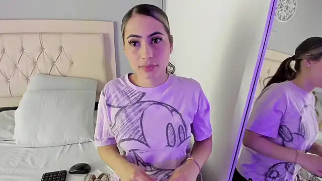 Snapshot of samanthasweeth chatting on January 17, 2025, 1:46 pm samanthasweeth online show from January 17, 2025, 1:46 pm