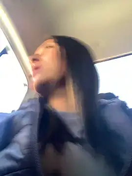 Snapshot of cami_leon chatting on January 18, 2025, 3:49 pm cami leon online show from January 18, 2025, 3:49 pm