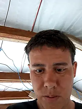 Snapshot of Mateus3040 chatting on September 17, 2025, 2:30 pm Mateus3040 online show from September 17, 2025, 2:30 pm