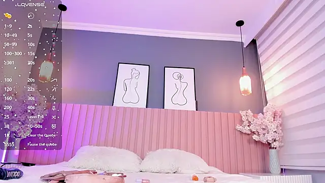 Snapshot of babee_sophie chatting on October 24, 2025, 4:20 am babee sophie online show from October 24, 2025, 4:20 am