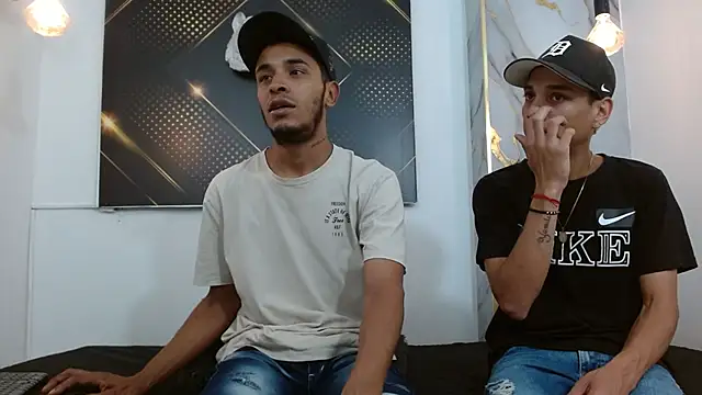 Snapshot of JordanAndAndrew chatting on March 6, 2026, 8:27 pm JordanAndAndrew online show from March 6, 2026, 8:27 pm