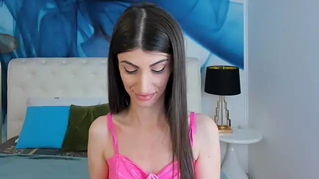 SkinnyDolly online show from December 26, 2024, 8:21 pm