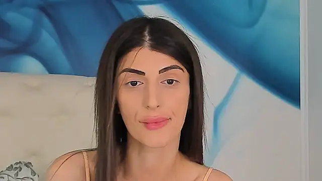 SkinnyDolly online show from July 4, 2026, 5:24 am