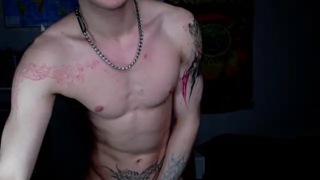 hornyadamsex online show from May 6, 2026, 11:48 am