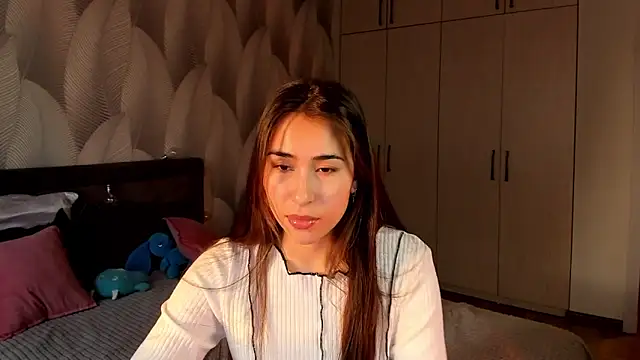 Bambiii bby online show from November 1, 2025, 2:02 am