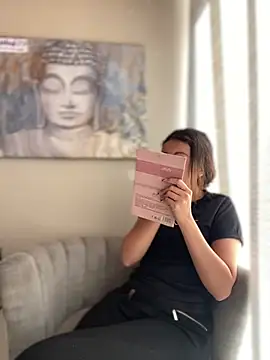 Snapshot of im_lorein chatting on January 11, 2025, 1:22 pm im lorein online show from January 11, 2025, 1:22 pm