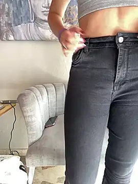 Snapshot of im_lorein chatting on January 13, 2025, 3:26 pm im lorein online show from January 13, 2025, 3:26 pm