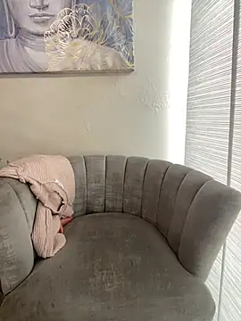 Snapshot of im_lorein chatting on February 14, 2025, 5:14 pm im lorein online show from February 14, 2025, 5:14 pm