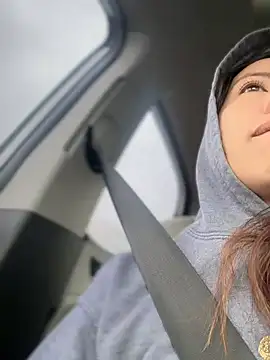 Snapshot of im_lorein chatting on March 14, 2025, 1:46 pm im lorein online show from March 14, 2025, 1:46 pm