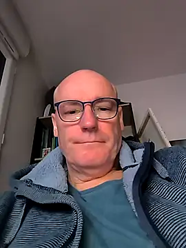 bogland33 online show from January 25, 2025, 8:21 pm