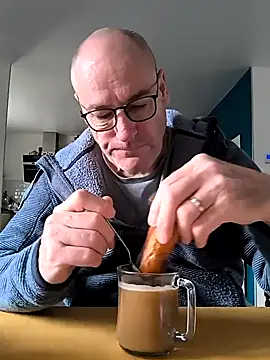 bogland33 online show from February 13, 2025, 8:27 am
