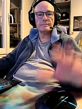 bogland33 online show from February 23, 2025, 9:59 pm