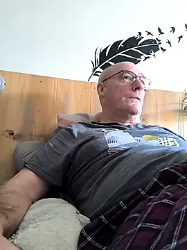 bogland33 online show from September 19, 2025, 8:16 am