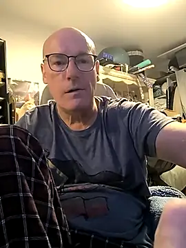 bogland33 online show from November 22, 2025, 8:19 pm