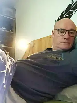 bogland33 online show from January 12, 2026, 7:41 pm