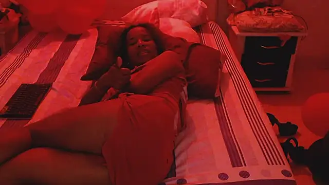 SashaBrianna99 online show from February 22, 2025, 12:19 pm