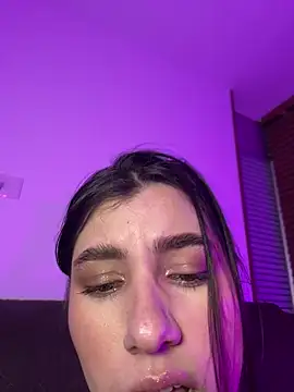 Snapshot of ARITOO_ chatting on September 25, 2025, 4:05 am ARITOO online show from September 25, 2025, 4:05 am