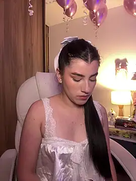 ARITOO  online show from June 28, 2026, 4:51 am