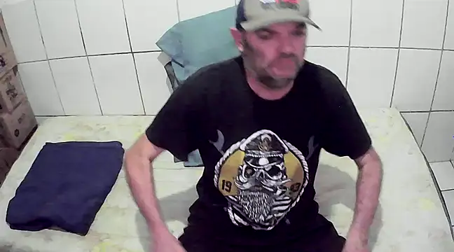 pierdona online show from December 8, 2024, 1:47 pm