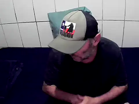 pierdona online show from December 18, 2024, 8:36 pm