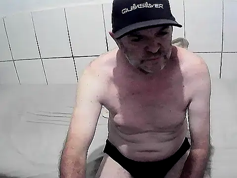 Snapshot of pierdona chatting on September 18, 2025, 7:27 pm pierdona online show from September 18, 2025, 7:27 pm