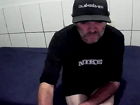 Snapshot of pierdona chatting on September 25, 2025, 7:39 pm pierdona online show from September 25, 2025, 7:39 pm