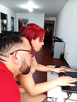 sthefania1710 online show from December 5, 2025, 2:58 pm