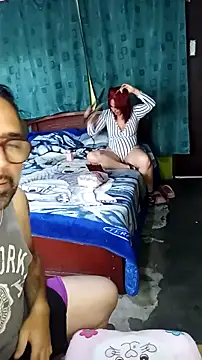 sthefania1710 online show from February 9, 2026, 12:53 pm