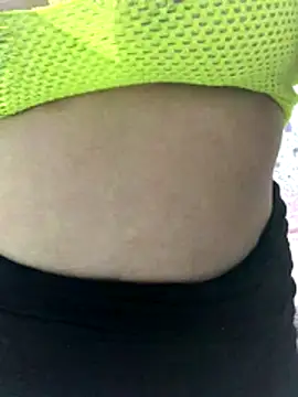 ahross online show from October 25, 2025, 10:01 am