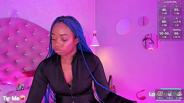 johannaMiller1 online show from January 24, 2025, 7:30 am