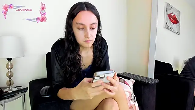 its  angelica  online show from June 22, 2026, 4:37 pm