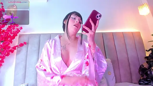 Snapshot of Doyeon_Dae chatting on February 7, 2026, 2:37 am Doyeon Dae online show from February 7, 2026, 2:37 am