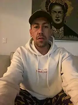 dantedesirexx online show from December 17, 2025, 4:51 am