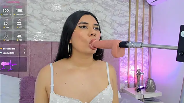 Snapshot of caroline_jensen18 chatting on January 30, 2025, 3:51 pm caroline jensen18 online show from January 30, 2025, 3:51 pm