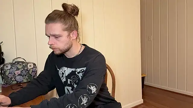 DaddydayDrinkzz online show from December 5, 2025, 2:31 am