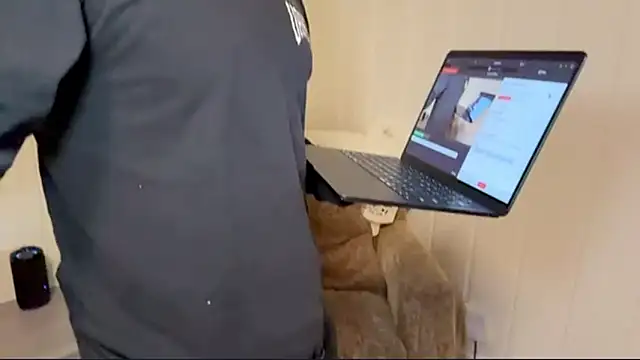 DaddydayDrinkzz online show from December 21, 2025, 5:25 am