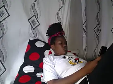 SexyRed18 online show from January 9, 2025, 6:59 am